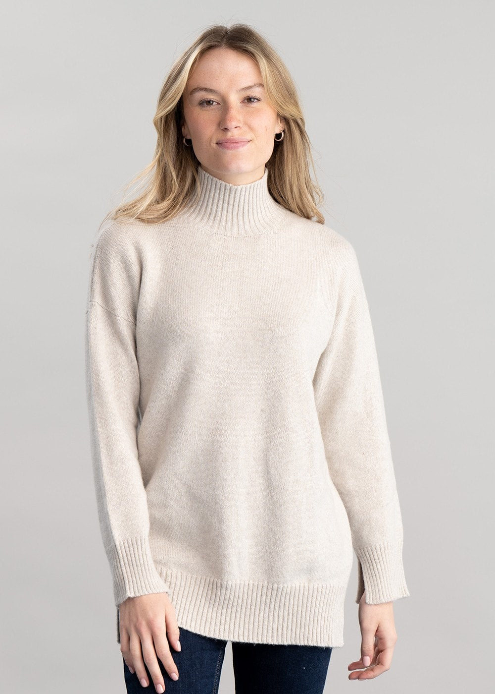 Gracelan High Neck - Oatmeal - 1