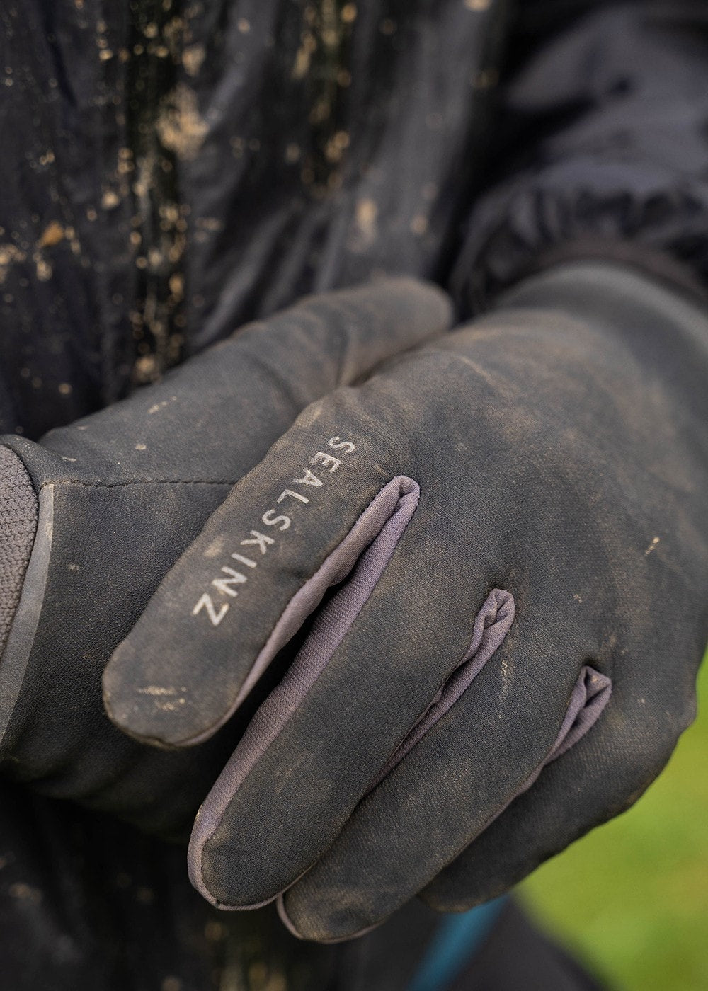 Gissing Waterproof All Weather Gloves with Fusion Control - Black and Grey - 4