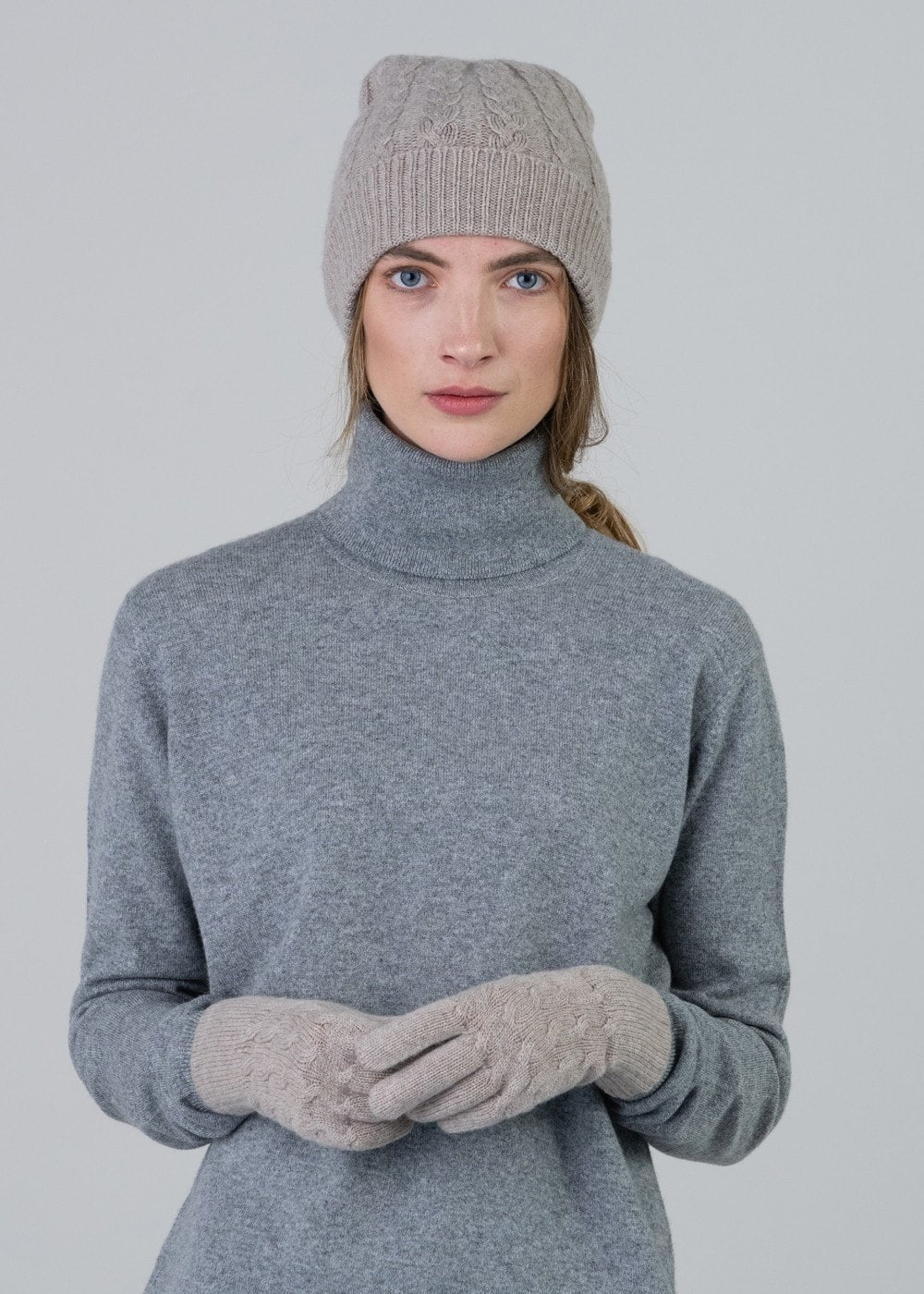 Cashmere Cable Gloves - Moondust - 1
