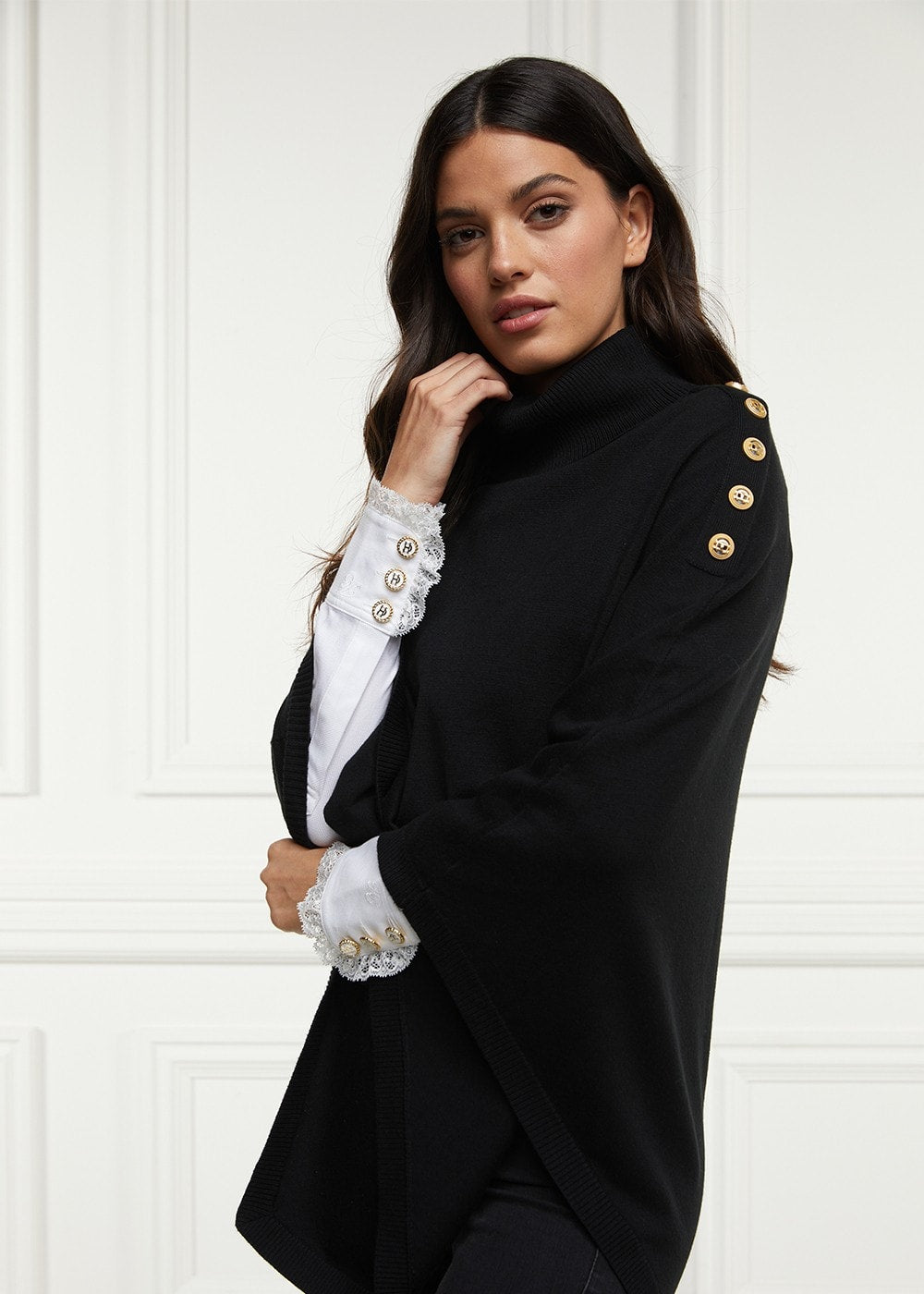 Roll Neck Cape AW24 - Black - 4