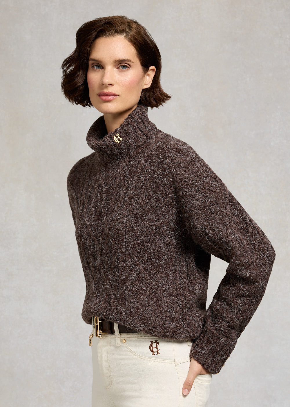 Noveli Roll Neck Knit