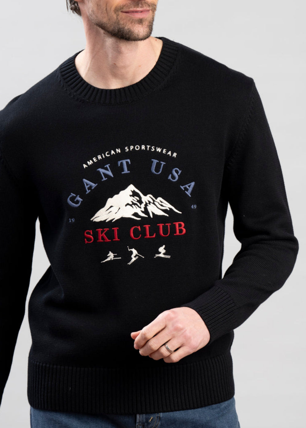Embroidered Graphic Crew Neck