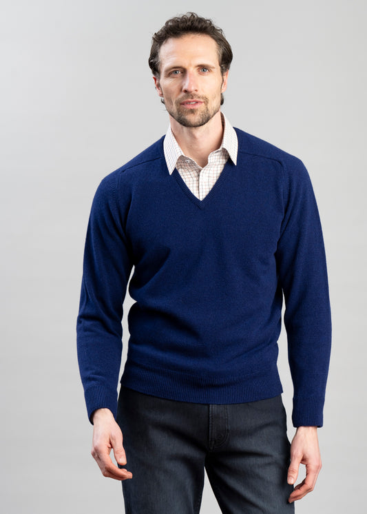 Exclusive Leven 2 Ply Lambswool V-Neck