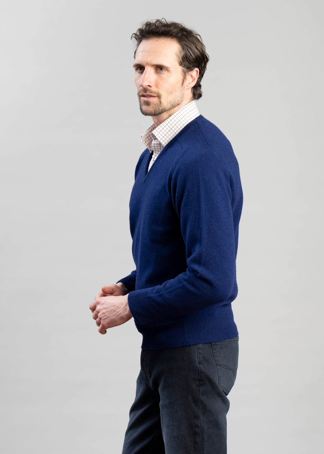 Exclusive Leven 2 Ply Lambswool V-Neck