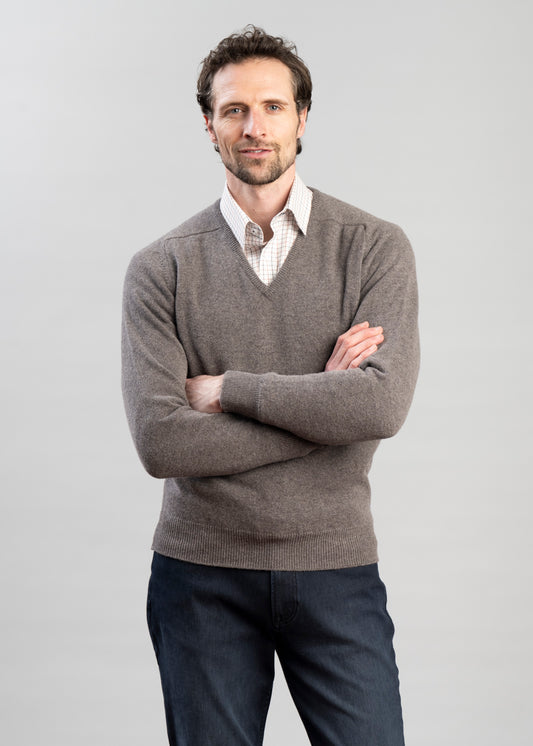 Exclusive Leven 2 Ply Lambswool V-Neck