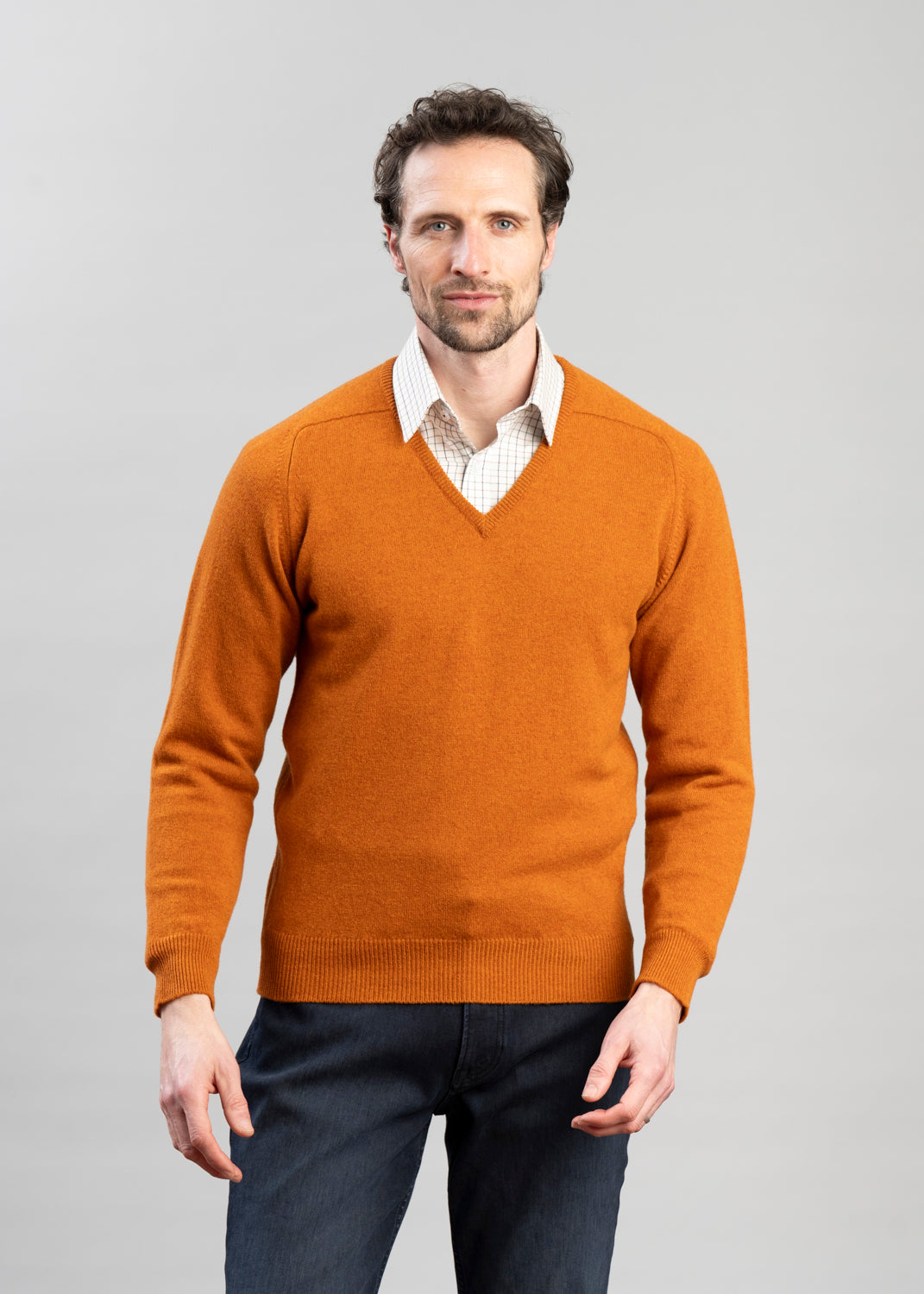 Exclusive Leven 2 Ply Lambswool V-Neck