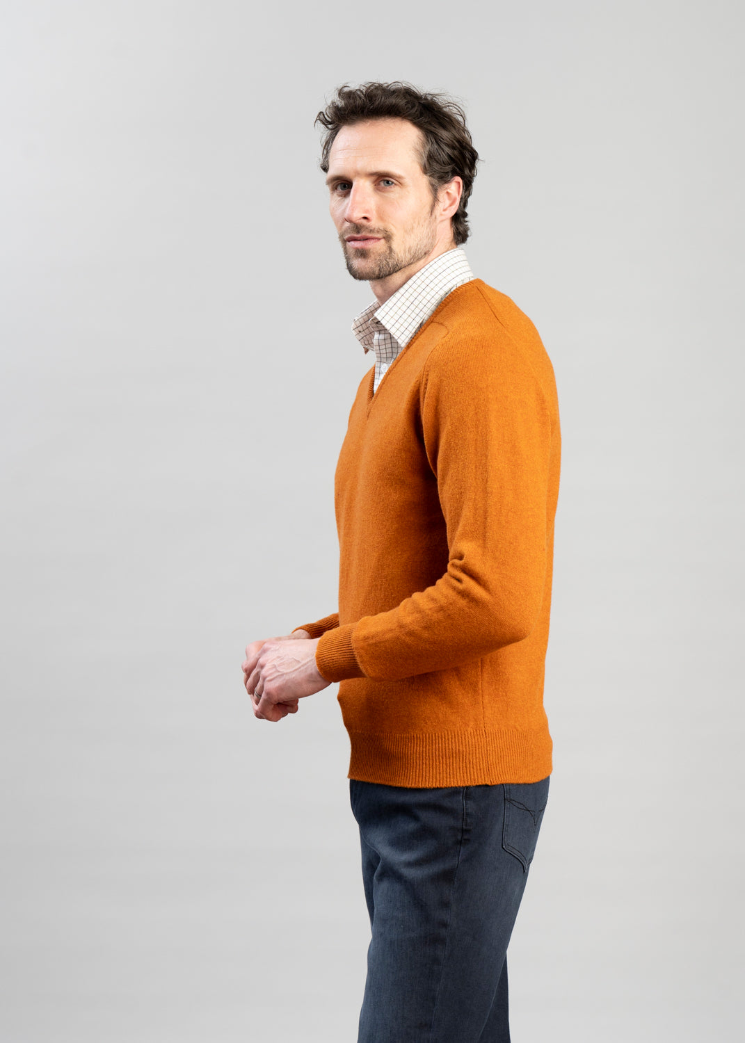 Exclusive Leven 2 Ply Lambswool V-Neck