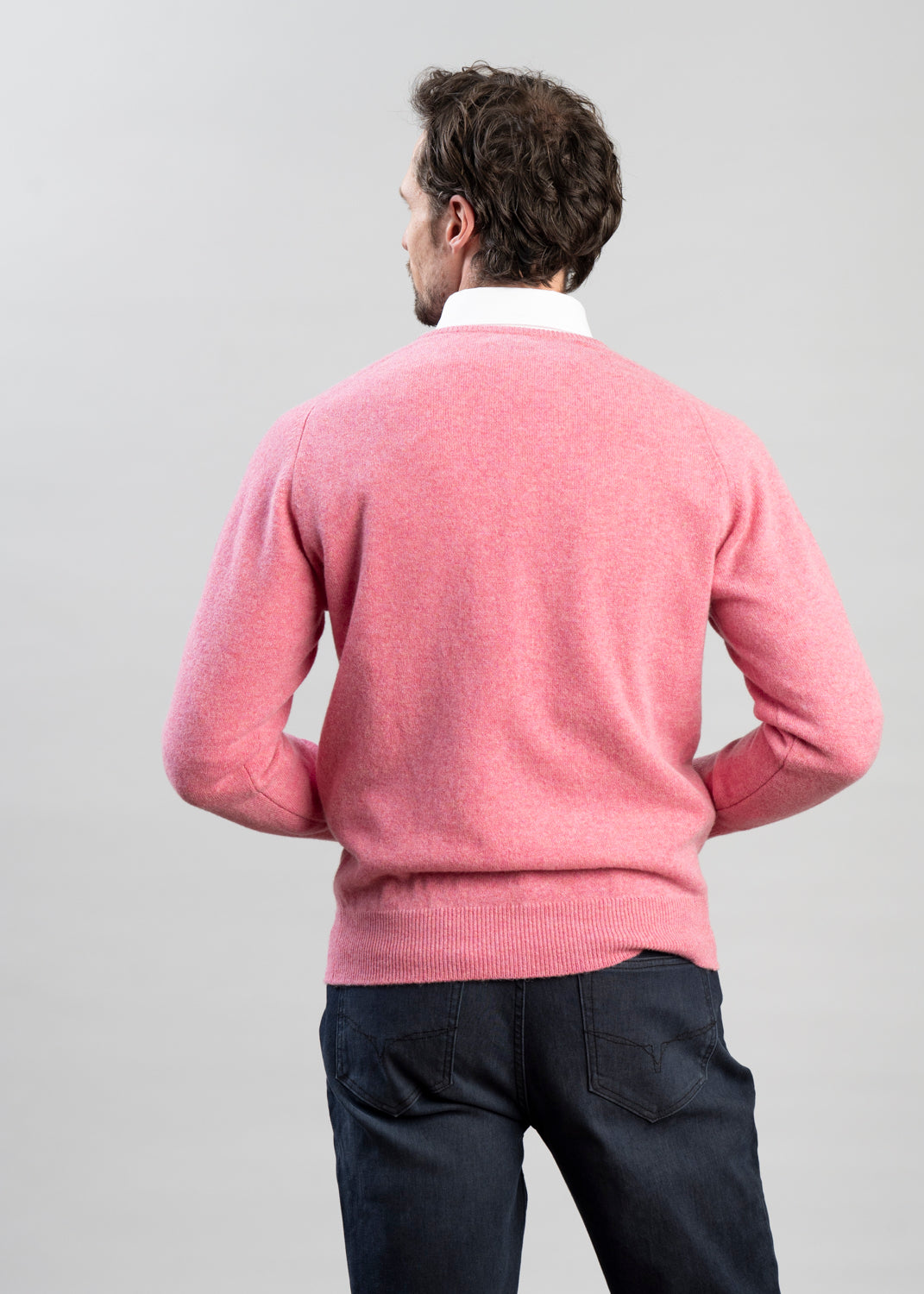 Exclusive Leven 2 Ply Lambswool V-Neck