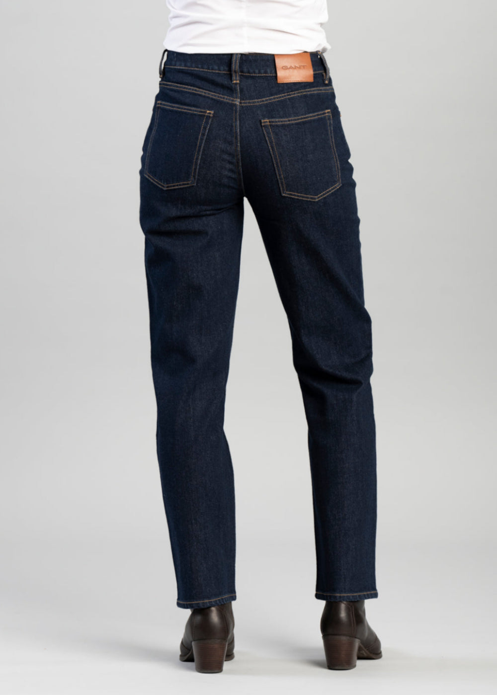 Straight Stretch Jeans