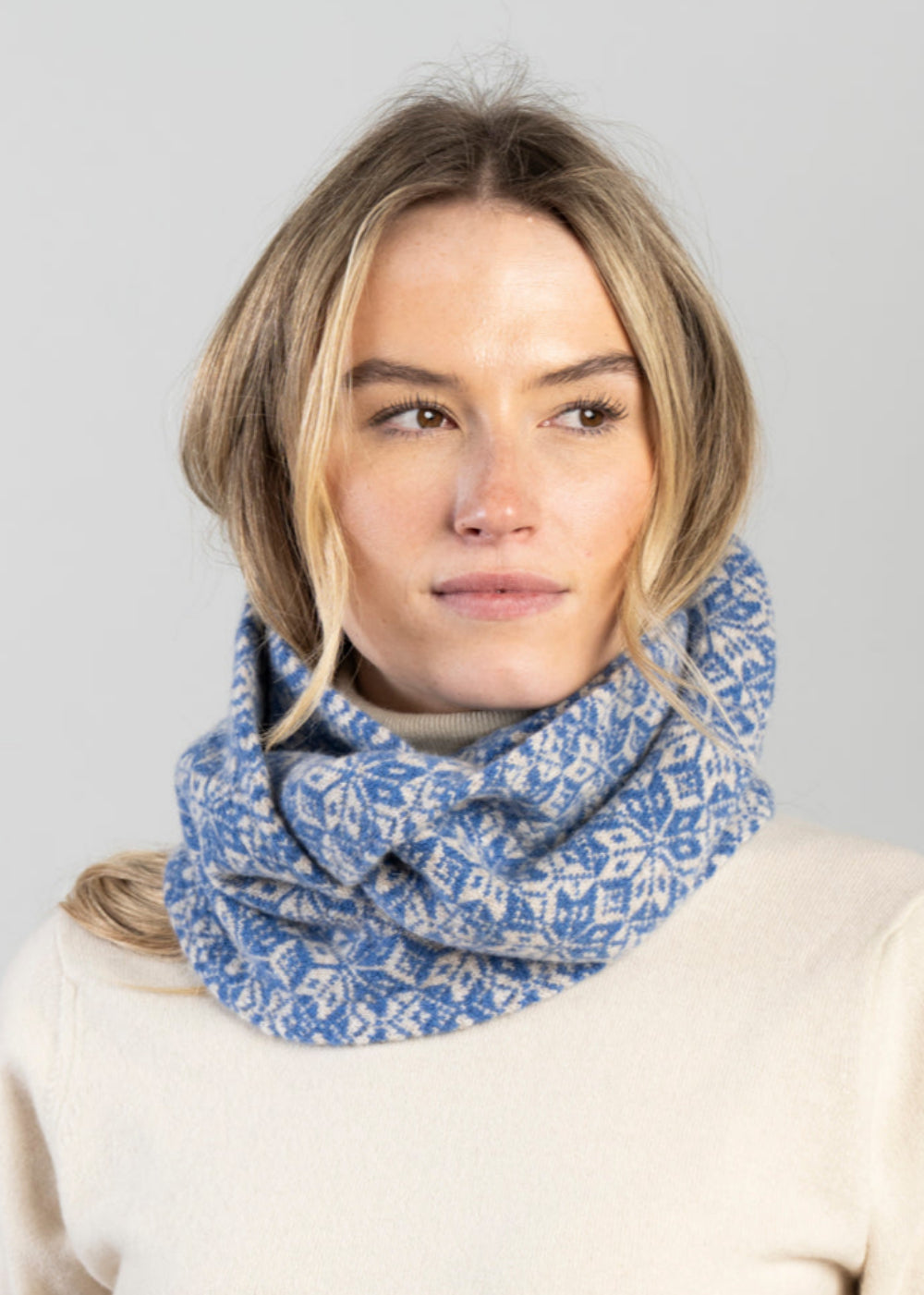 Stellar Lambswool Snood