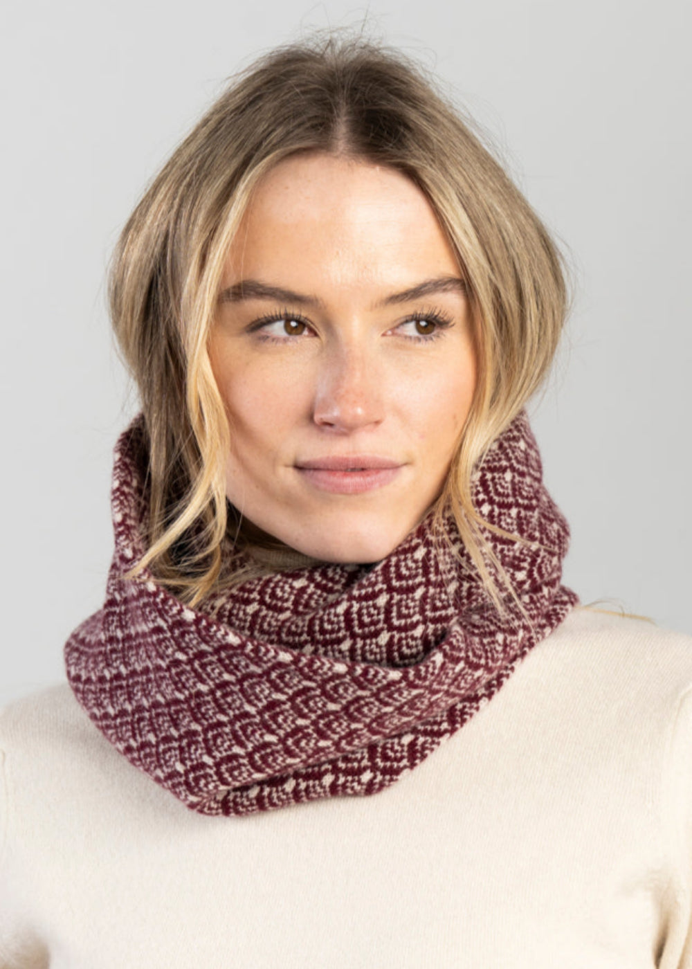 Serapha Lambswool Snood