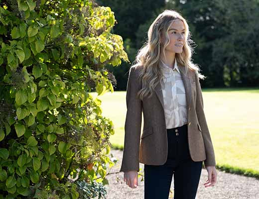 Modern Countryside Clothing: A Guide for Ladies Spring Style – Humes ...