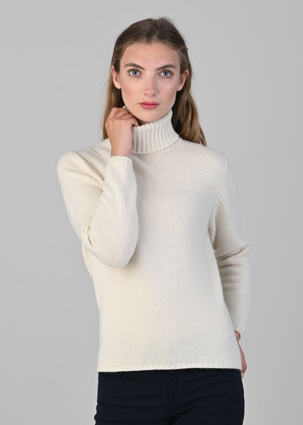 Amelia Cashmere Roll Collar - White Undyed - 1