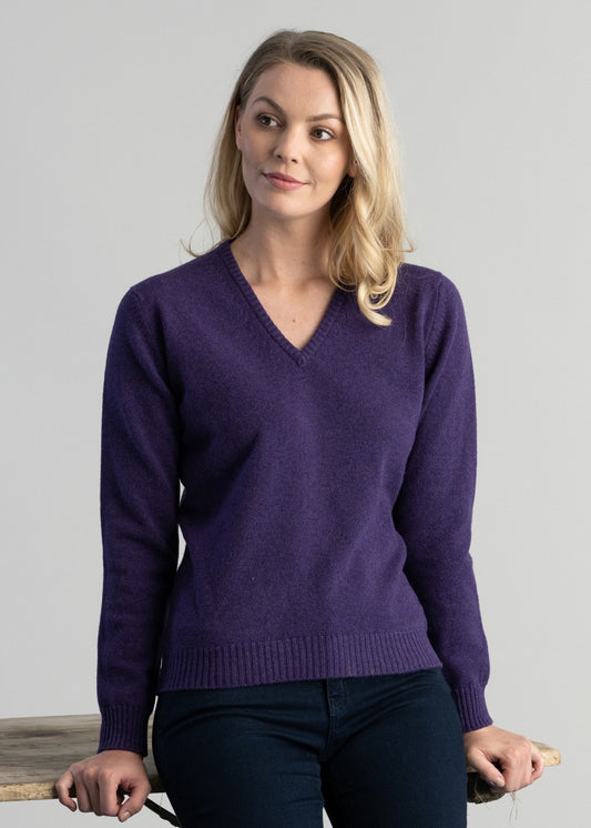 Lindsey Lambswool V-Neck - Aubergine - 1