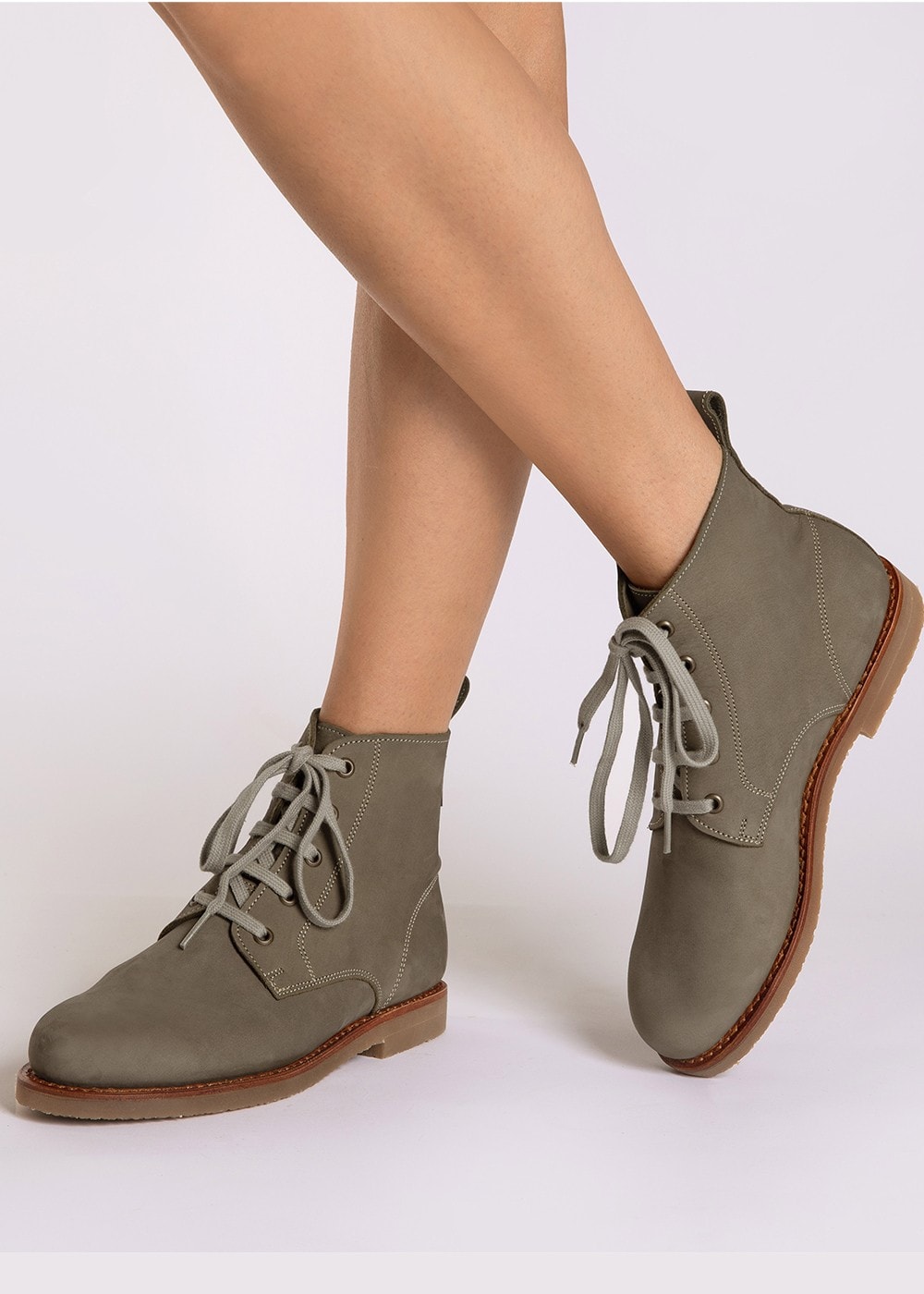 Penelope Chilvers Ecuador Nubuck Boots – Sage – Humes Outfitters