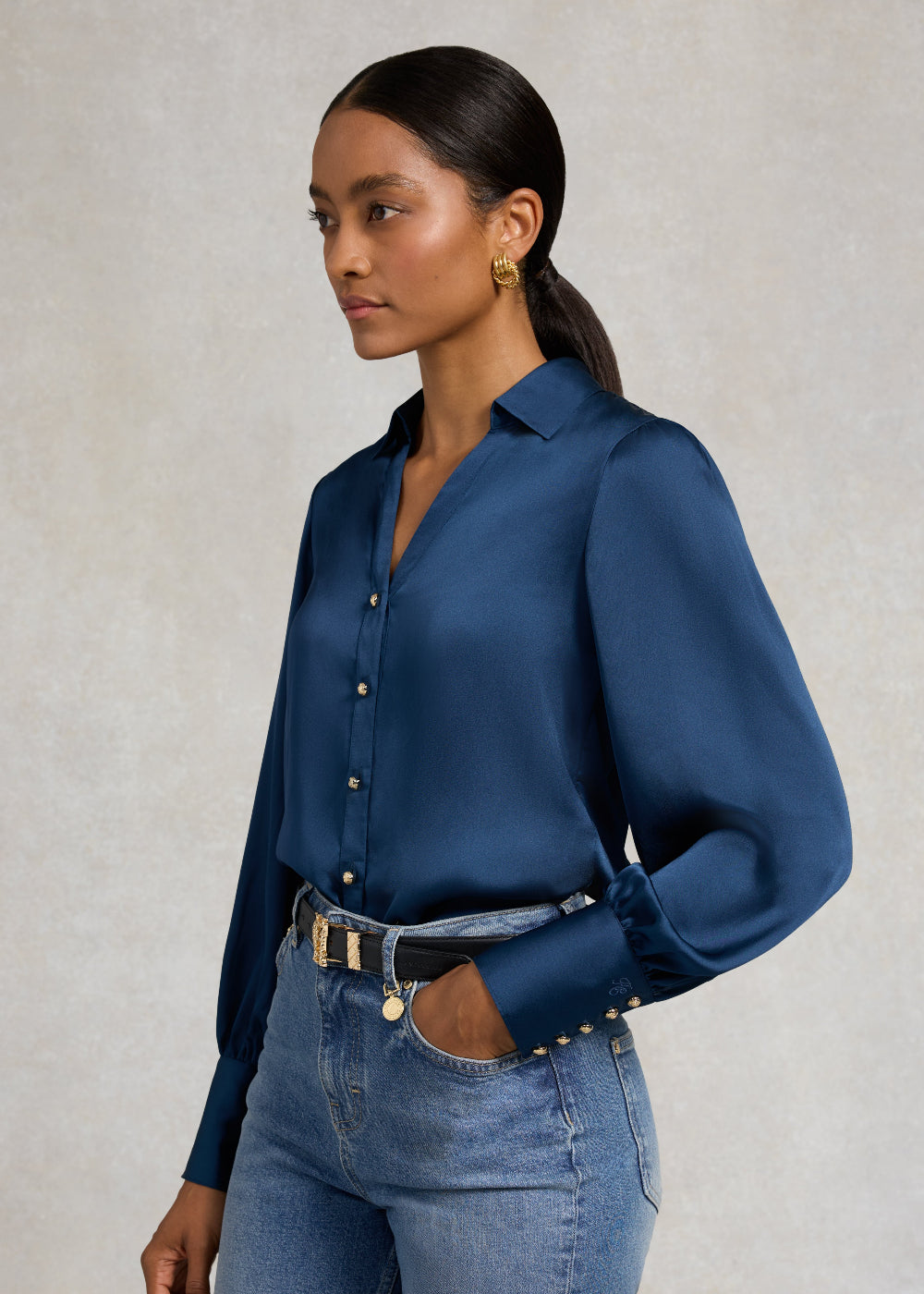 Annie V-Neck Shirt