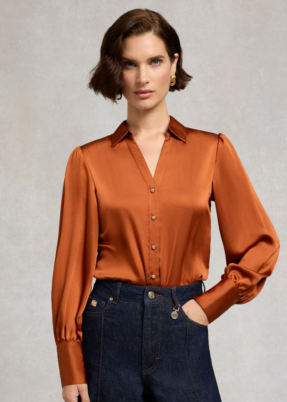 Annie V-Neck Shirt