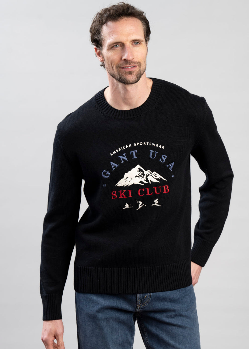 Embroidered Graphic Crew Neck