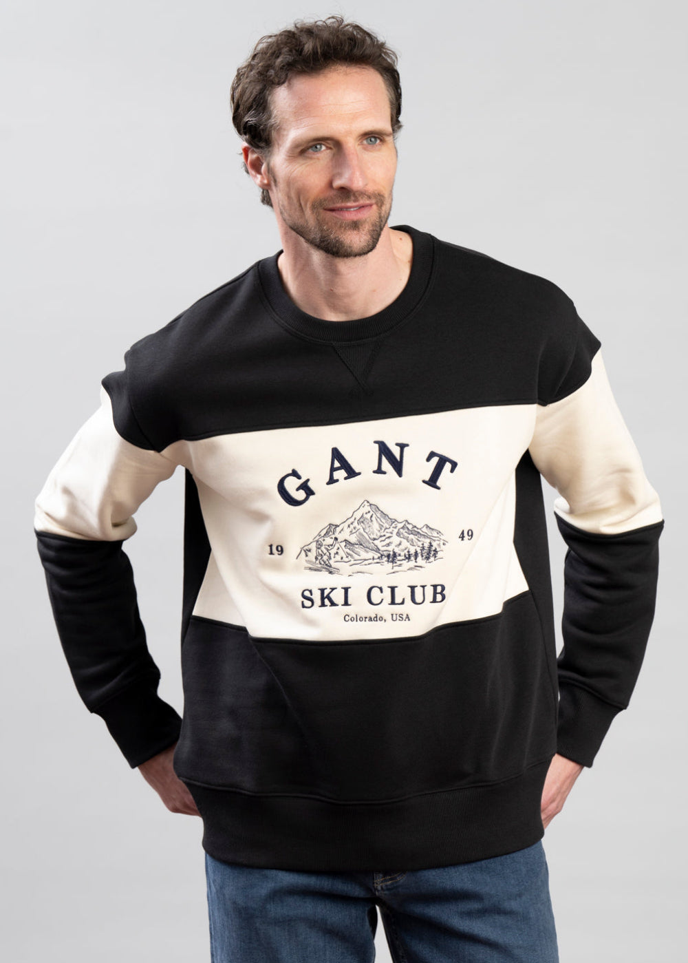 Blocked Embroidered Sweatshirt