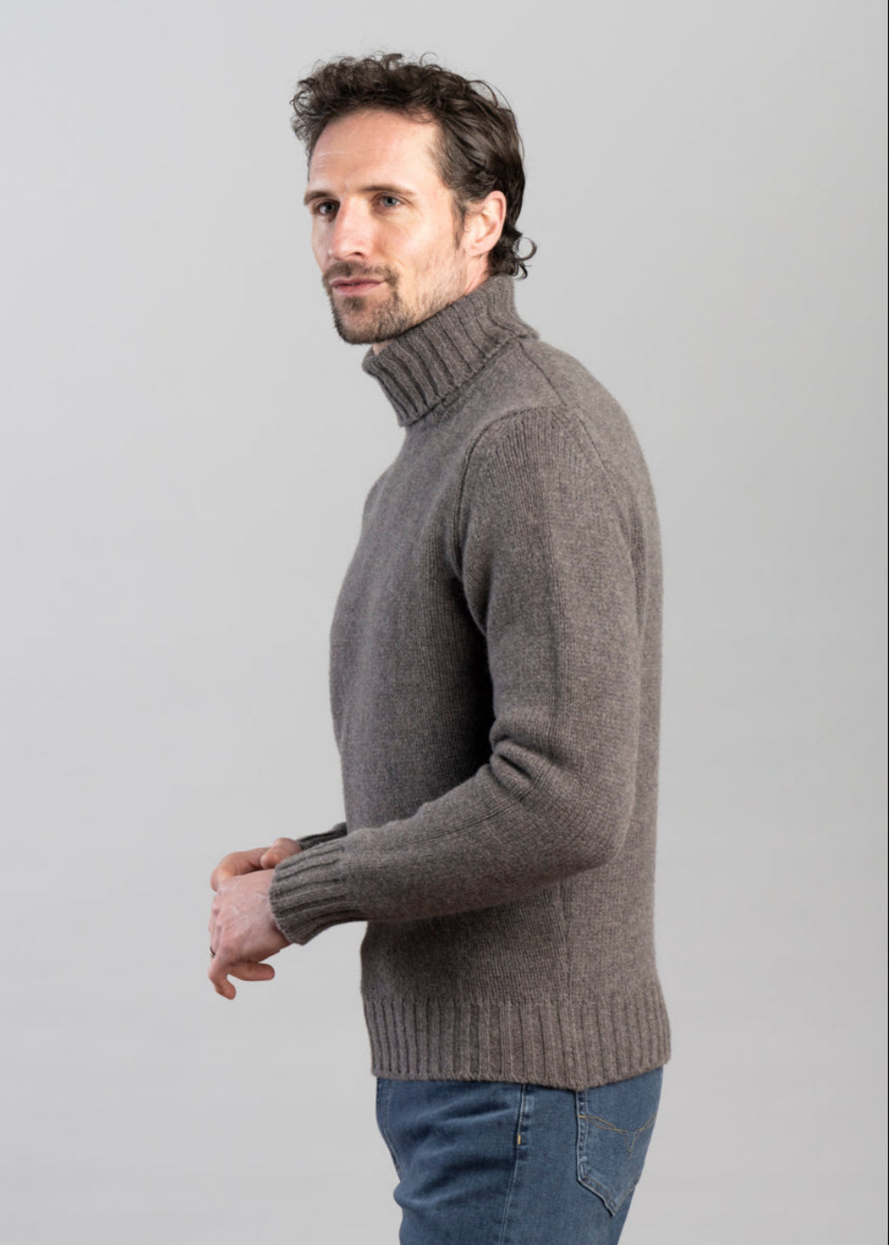 Alain Roll Collar