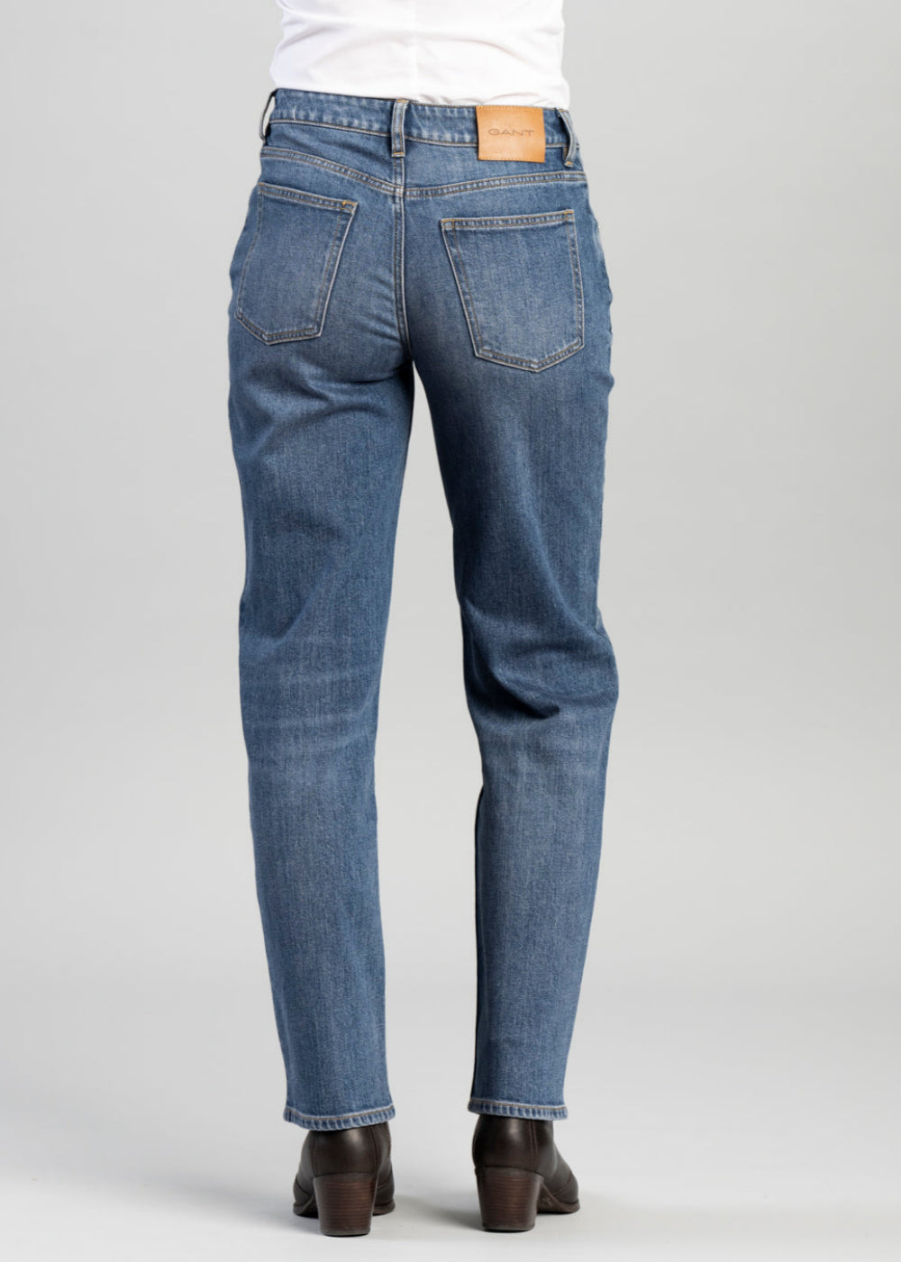 Straight Stretch Jeans