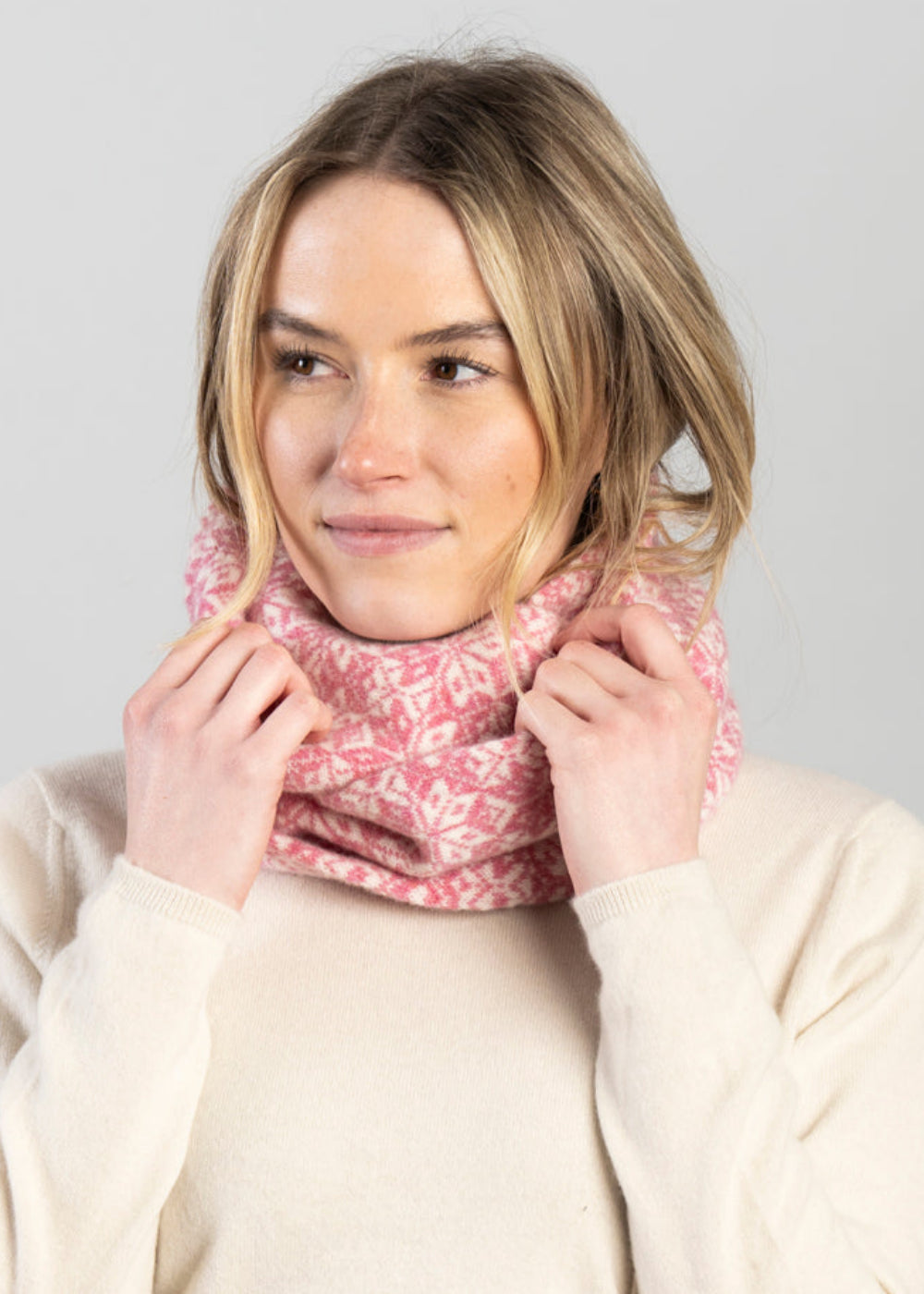 Stellar Lambswool Snood