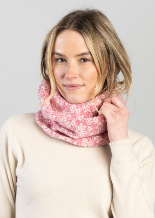 Stellar Lambswool Snood