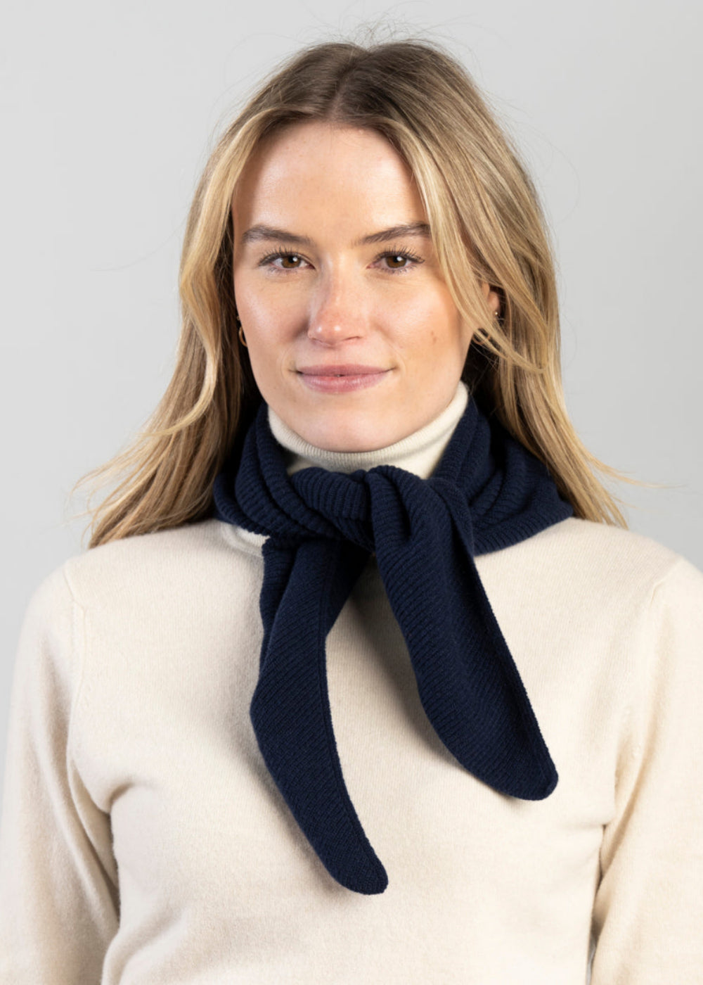 Dorothy Foulard Neck Tie
