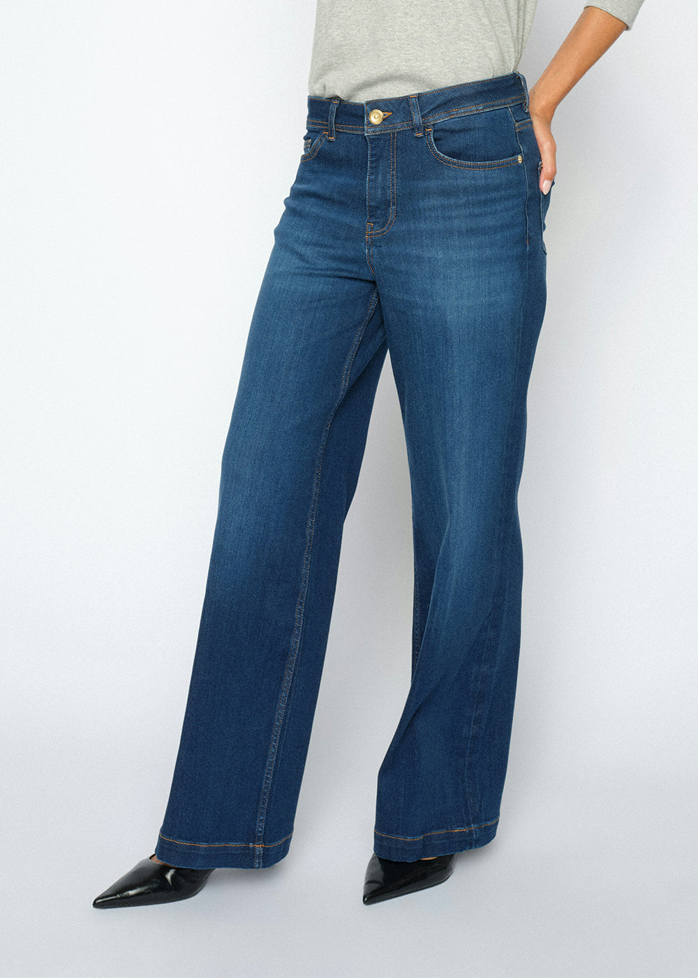 MMDara Deluxe Jeans