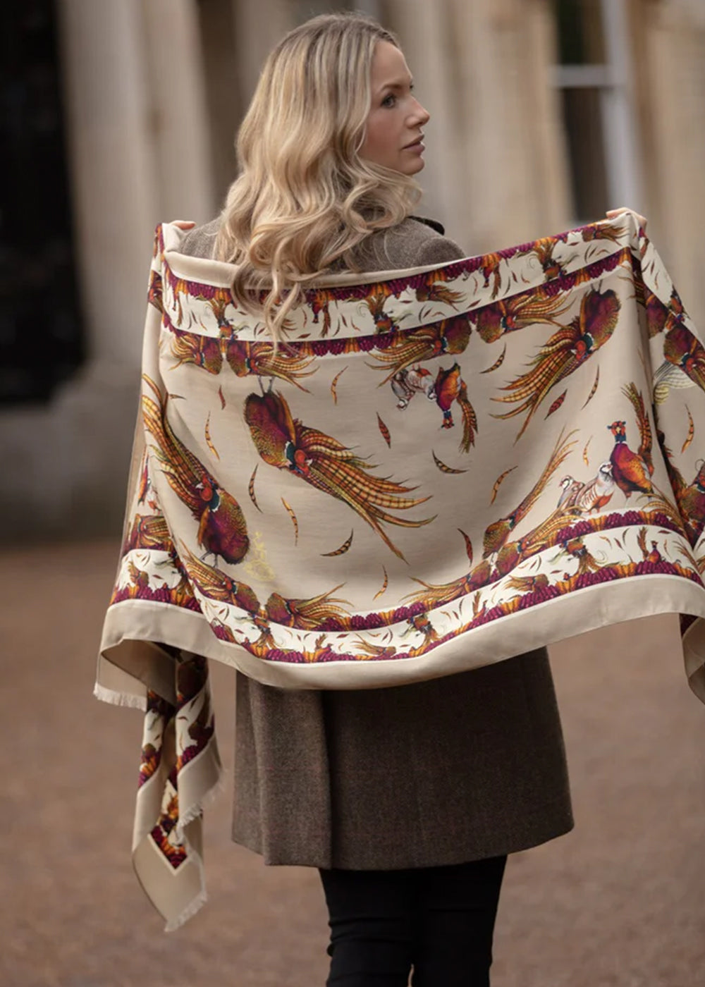 George & Friends Wrap