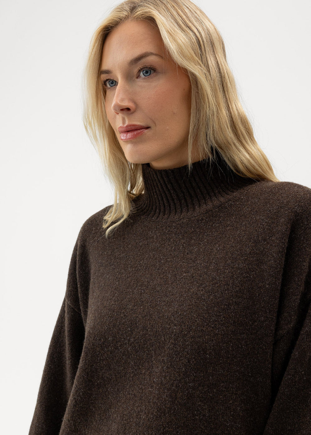 Margot Turtle Windproof Sweater