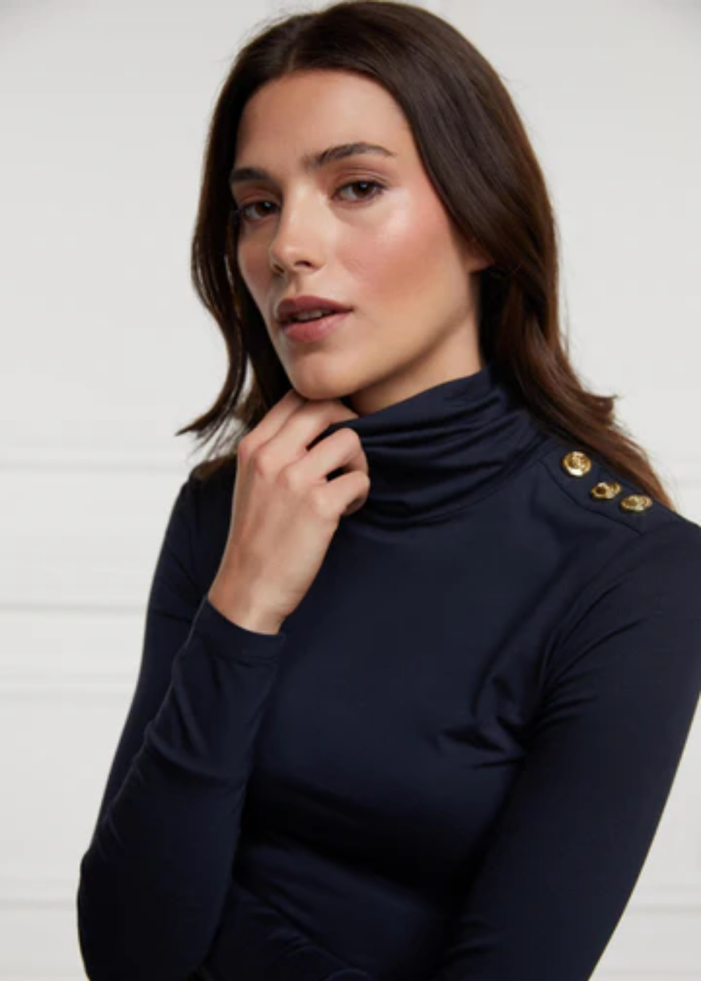 Essential Roll Neck