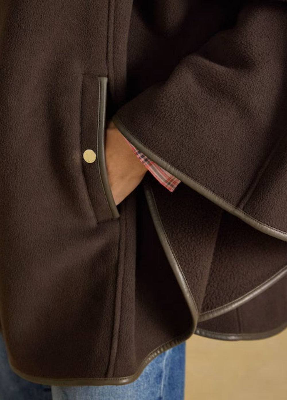 Heritage Polar Fleece Cape