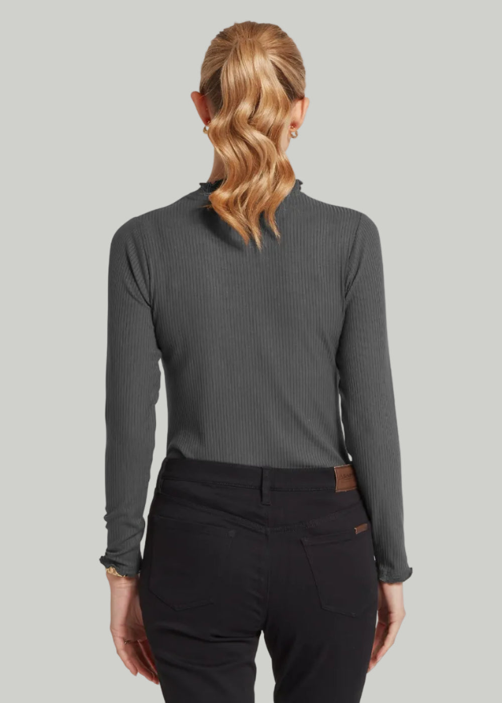 Roseberry Top AW26- Charcoal